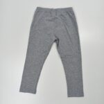 pilkos-spalvos-trikotazines-tampres-kelnes-mergaitei-su-aplikacijomis-blizganciomis-nugara-drugeliukai.lt