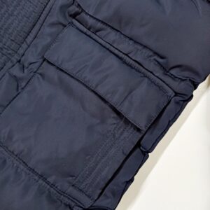 melynos-spalvos-striuke-ziemai-rudeniui-viduje-su-kailiuku-ilgesne-striuke-kapisonas-su-kailiuku-kisenes-drugeliuka.lt