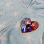 siltas-pliusinis-dzemperis-mergaitei-su-uztrauktuku-su-elzos-aplikacija-rubai-vaikams-ilgos-rankoves-aplikacija-drugeliukai.lt