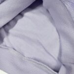 trikotazinis-komplektukas-mergaitei-su-pukeliu-viduje-pasiltintas-rubai-vaikams-meskutis-violetines-spalvos-dzemperis-kelnes-vidus-drugeliukai.lt