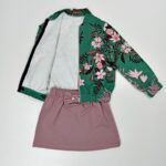 trikotazinis-derinukas-mergaitei-bomberis-ir-sijonas-pasipuosti-zalios-ir-pelenu-levandos-spalvos-vidus-drugeliukai