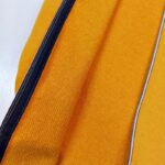 Trikotažinis džemperis su ausytėmis "Geltona" - Image 3