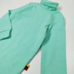 Mėtinės spalvos palaidinė aukštu kaklu - Image 2