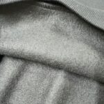 Platus džemperis su pūkeliu - Image 7